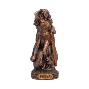 d6895c24.jpg Freya Goddess of Love and Fertility (Mini) 8.5cm